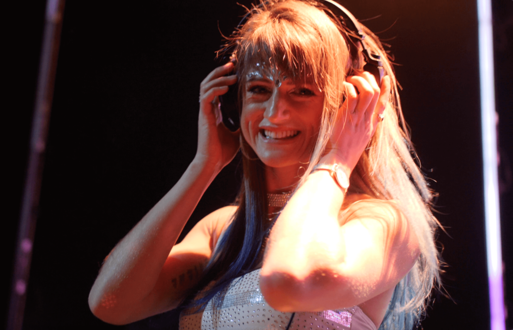 Ashtag dj pic